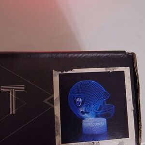 3D LED Illusion Lamp - Blue Football Helmet Design